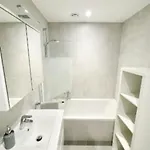 Apartament Roomy 3 Bedroom Flat With Outdoor Terrace And Parking