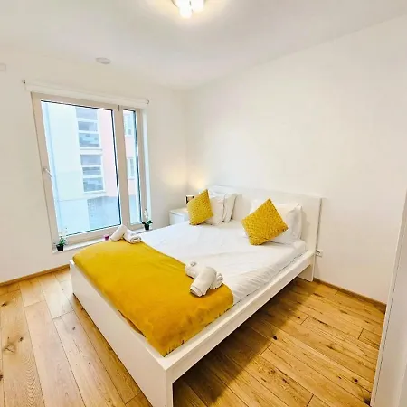 아파트 Roomy 3 Bedroom Flat With Outdoor Terrace And Parking 룩셈부르크